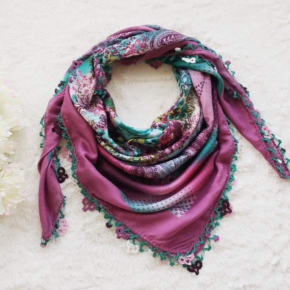 Accessories - Exotic Hand Made Needle Lace Scarf